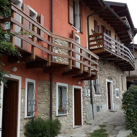 Lakes & Hills Villa Nebbiuno Bagian luar foto