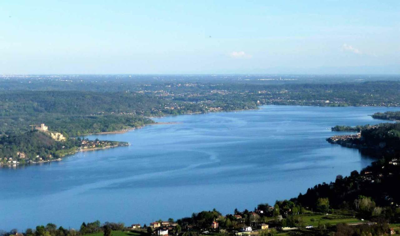 Lakes & Hills Villa Nebbiuno Bagian luar foto